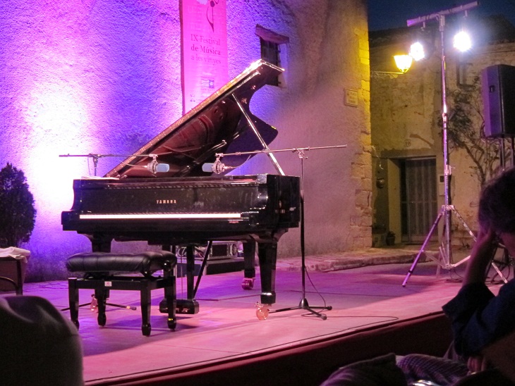 Italian jazz pianist, Enrico Pieranunzi fuses jazz with Cava